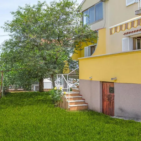 Apartment Daria-3 By Interhome *