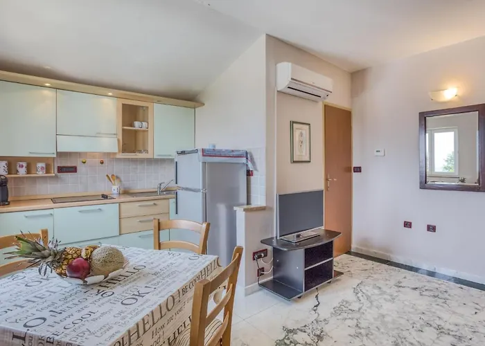 Daria-3 By Interhome アパート